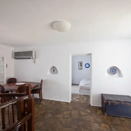 Дом отдыха Antiparos House With Panoramic Views Agios Georgios (Antiparos)